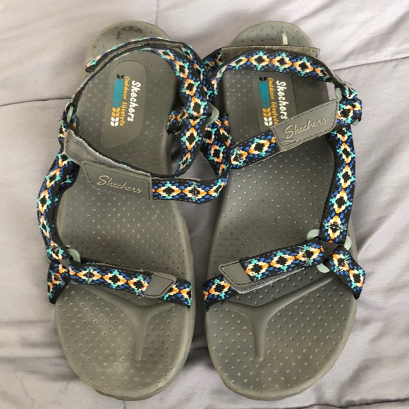 skechers outdoor lifestyle flip flops